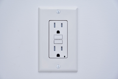 GCFI outlet
