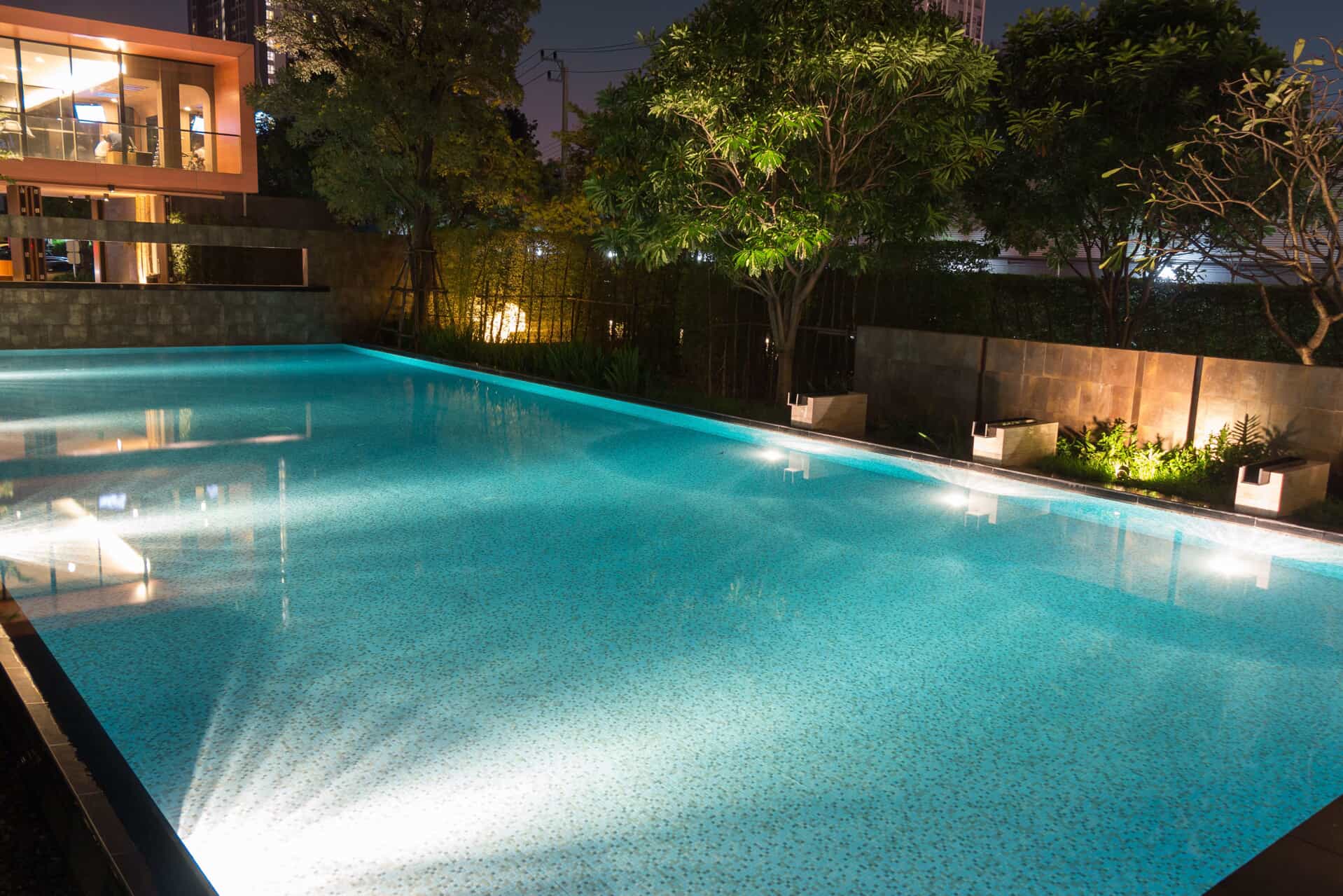 pool lighting